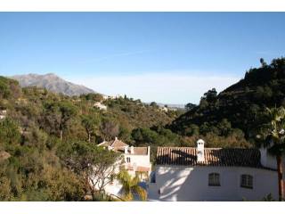 4 bedroom detached villa for sale