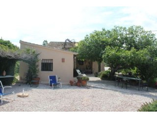3 Bedrooms - Finca - Alicante - For Sale