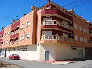 4 BED DUPLEX DOWN BY 28%