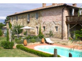 Paciano Farmhouse