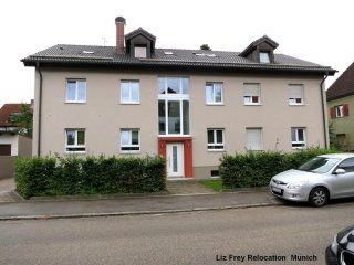 Spacious 2 bedroom flat near..