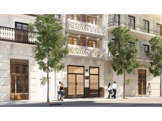 Poble Sec 3 Bed Refurbished Ground..