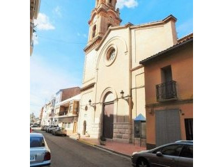 Lovely 4 Bedroom Apartment With..