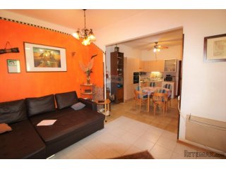 Rovinj,odličan stan s puno dnevnog svjetla 70m2 u blizini pa