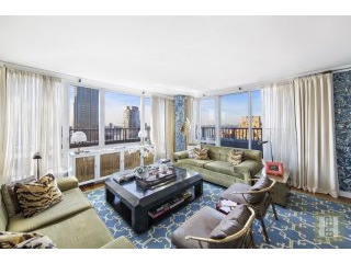 3 bedroom PentHouse For Sale: 200 WEST..