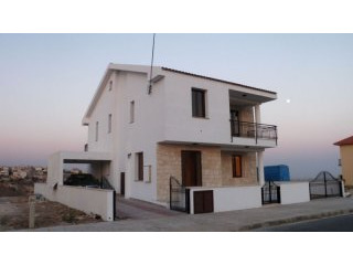 Five bedroom villa with seaviews and..