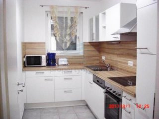 Top moblierte 2-Zi. Wohnung in..