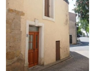Pretty Renovated And Fully Furnished..