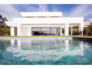 HM5S2671 - Villa For sale in Capanes..