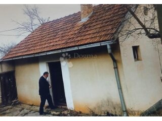 KUĆA I DVOR