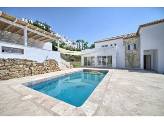 HM5O2696 - Villa For sale in Marbella..
