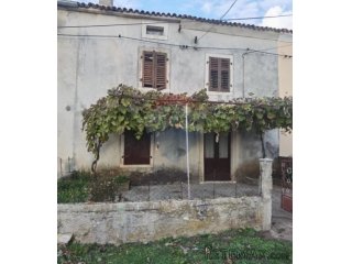 Istra,Hrboki - starina za adaptaciju
