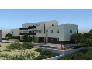 Prodaja građevinskog zemljišta s projektom i ishodovanom g..