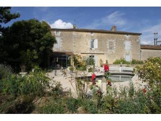 4 bedroom Character For Sale: 86360..