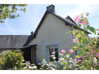 Cerences - House For Sale