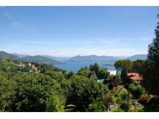 5 bedroom Villa For Sale: Arona, IT