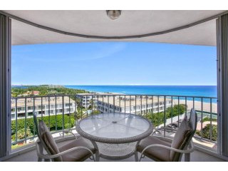 2 bedroom Residence For Sale: Palm..