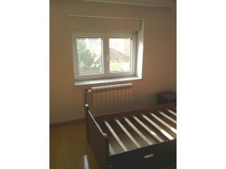 Prodajem Kuću, Batajnica,kod pijace
