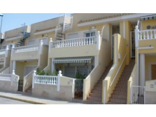 West Facing Ground Floor Apartment, Los..