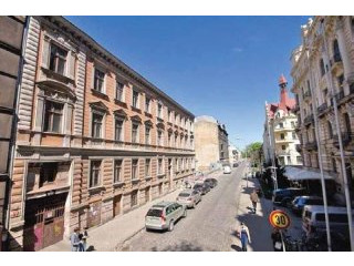 Building In Prestigious Part Of Riga..
