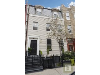 5 bedroom Town House For Sale: 431..