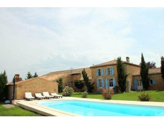 5 Bedroom Country House For Sale