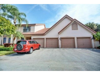 5760 Coach House Cir #h, Boca Raton, FL..