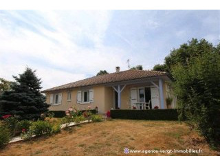 Ref 29053 : Une Maison En Parfait État..