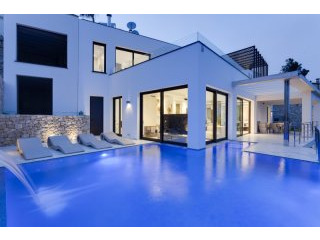 Stunning modern luxury villa with sea..