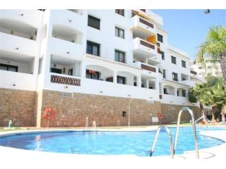 Apartment - This 2 bed apartment is..