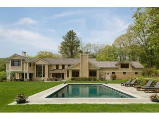 5 bedroom House For Sale: 5 Daisy Lane..