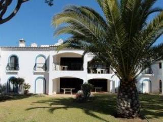 2 Bed Apartment For Sale In Dunas..