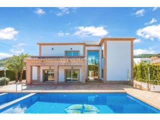 4 Bedroom Villa In Javea