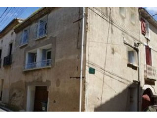Maison de village a..
