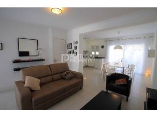 Modern ground floor duplex Marina..