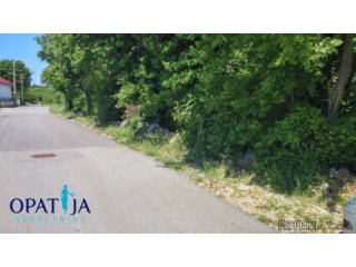 Čavle - građevinsko zemljište kod Metroa - IZVRSNA LOKACIJA