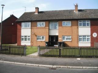 Over 40's 1 bedroom upper floor flat to..