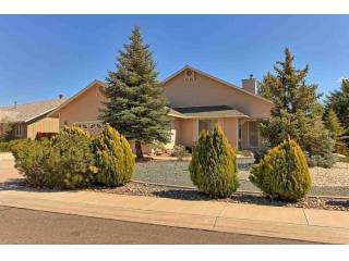 3 bedroom Residence For Sale: Minden..