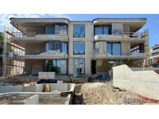 ROVINJ - prodaja stana u luksuznoj rezidenciji uz more / S16