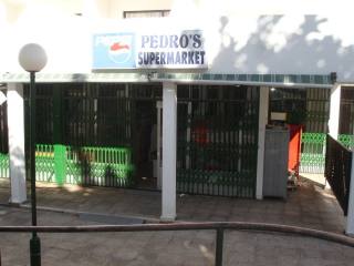 Supermarket For Sale in Torviscas..