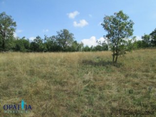 Viškovo-Marčelji prekrasan teren s pogledom na more