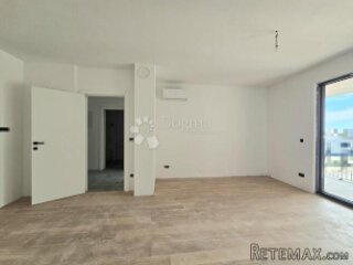 1s+DB, lift, 1 garažno i 1 vanjsko parkirno u cijeni