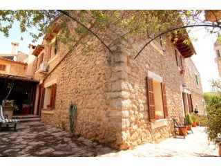 Charming townhouse in Mancor de la Vall