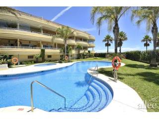 Apartment - Lovely and large 3..