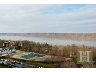 1 bedroom Apartment For Sale: 5800..
