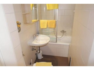 1 Zimmer Apartment mit Kuche, Bad..