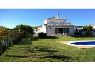 Villa - Spaciouse detached..