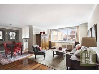 2 bedroom Apartment For Sale: 61 JANE..
