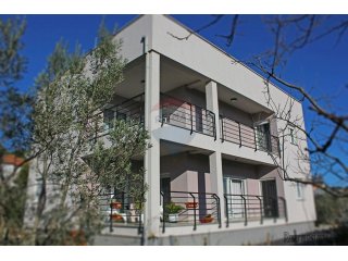 Istra, Pula - moderna obiteljska kuća