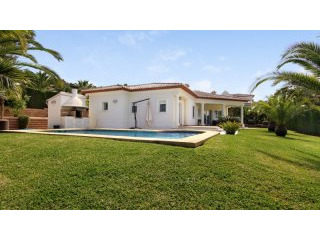 Superb 3 Bedroom High Quality Villa For..